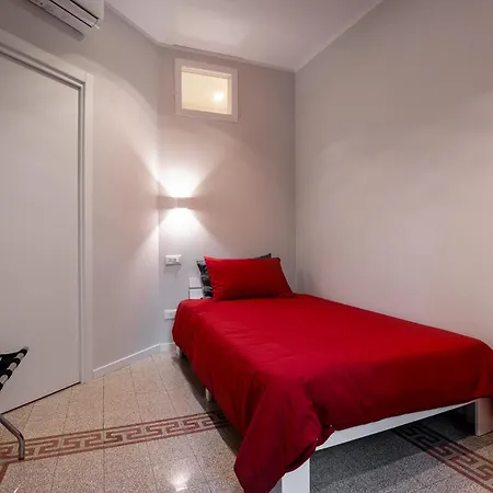 Casa Vacanza San Lo' Zona San Lorenzo Termini Roma Esterno foto